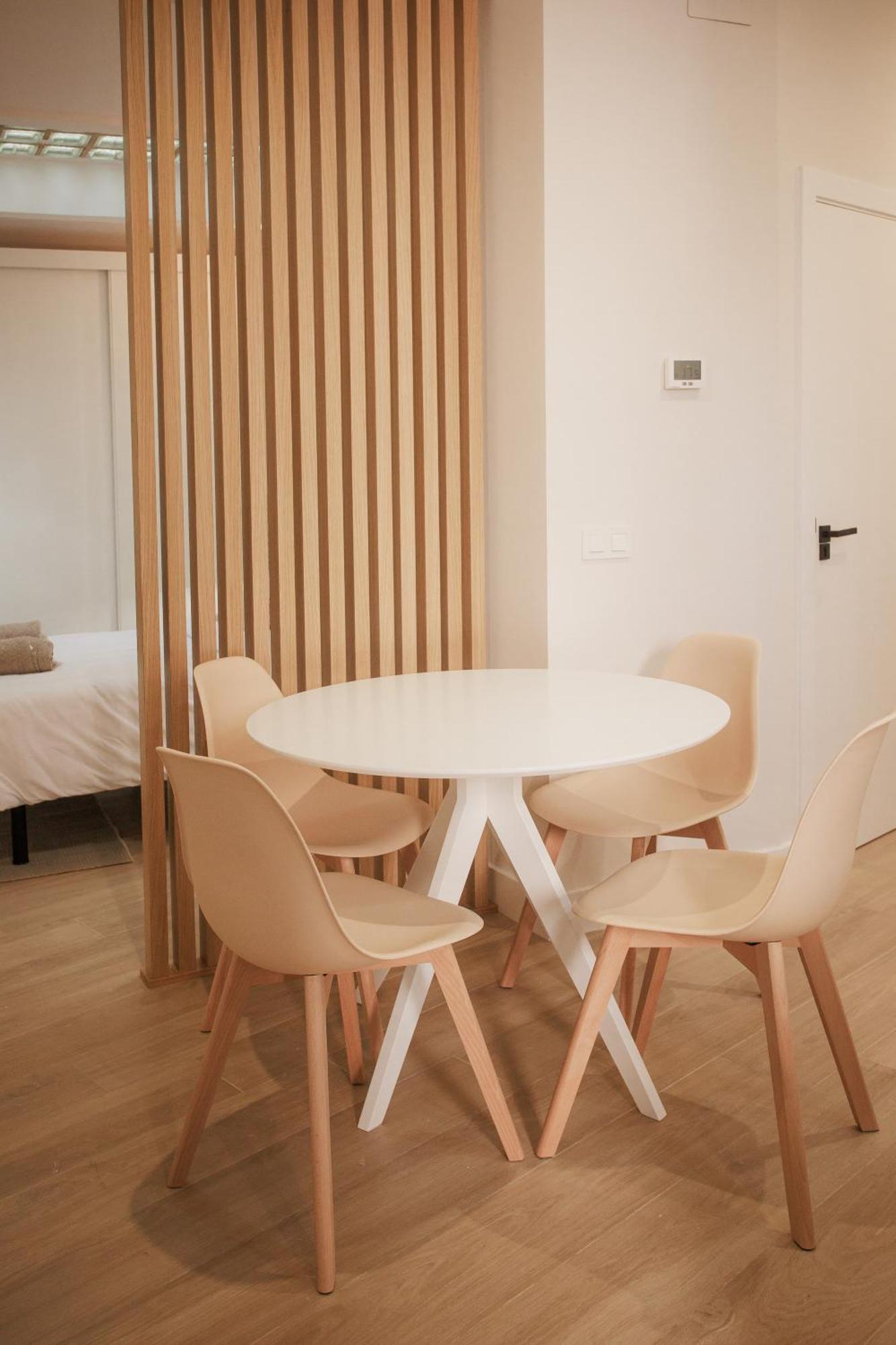 Apartamentos Cervantes Бадахос Екстериор снимка