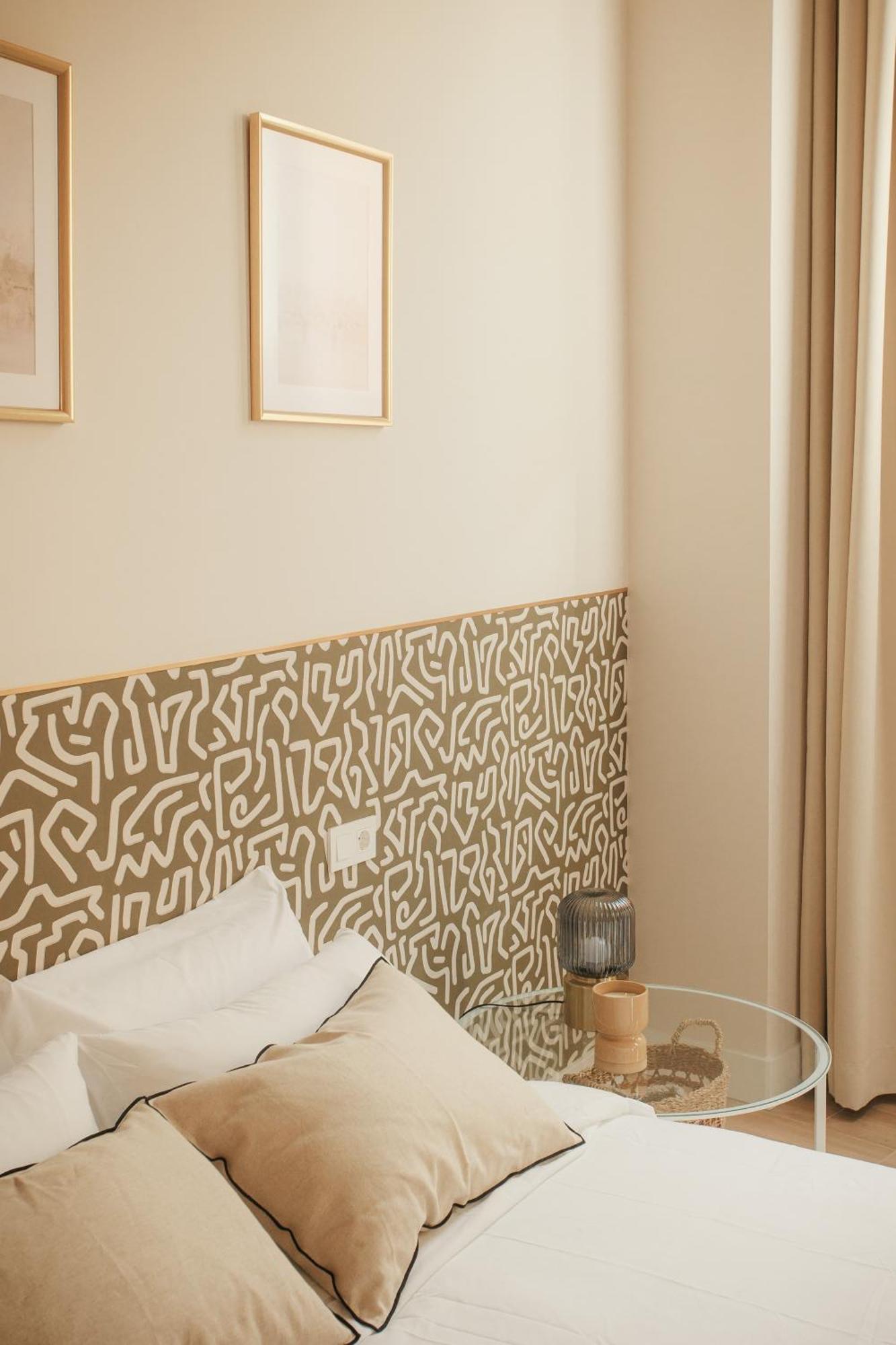 Apartamentos Cervantes Бадахос Екстериор снимка