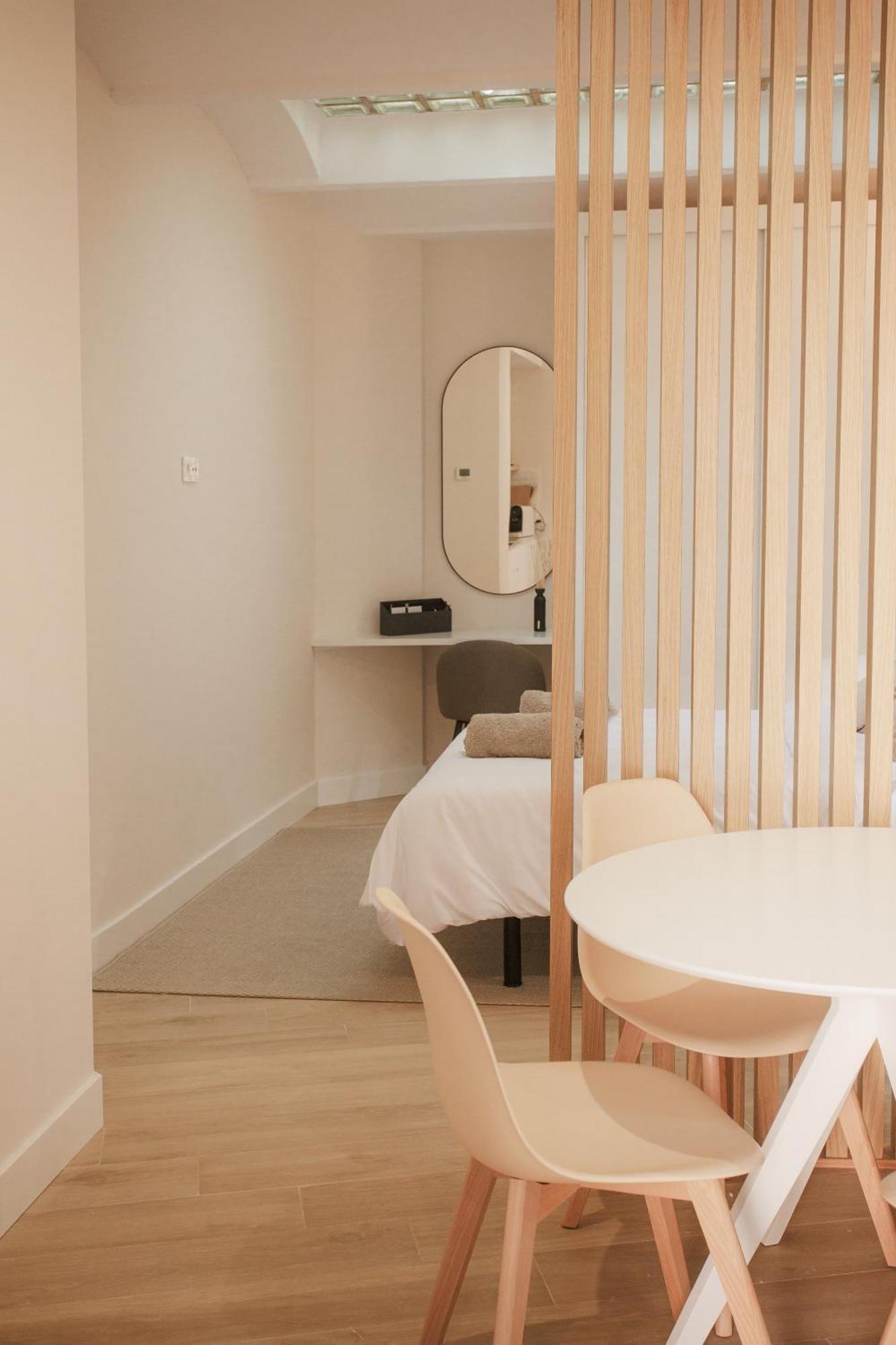 Apartamentos Cervantes Бадахос Екстериор снимка