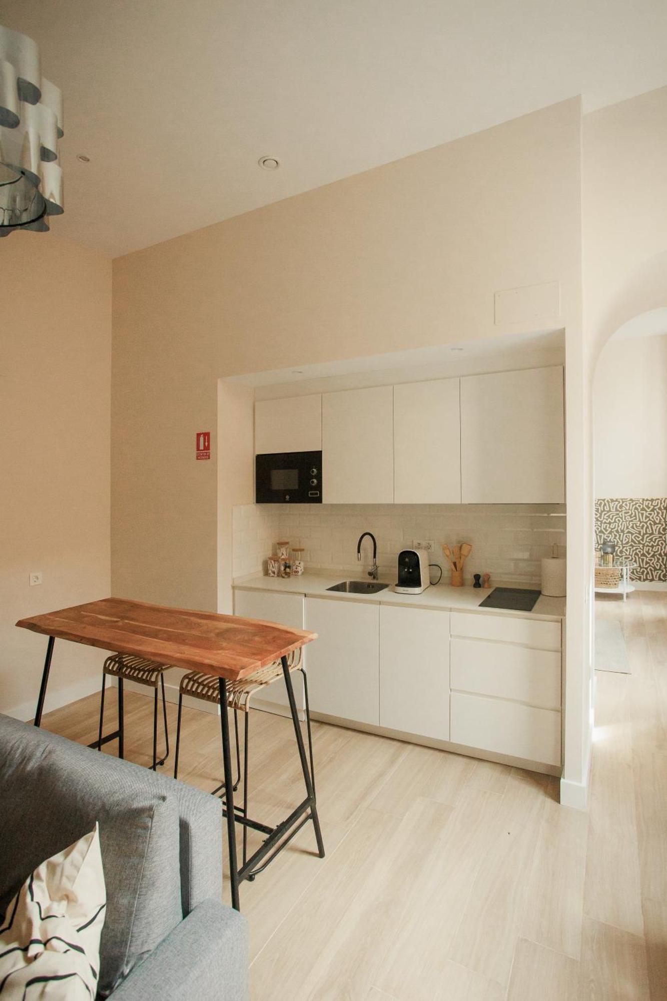 Apartamentos Cervantes Бадахос Екстериор снимка