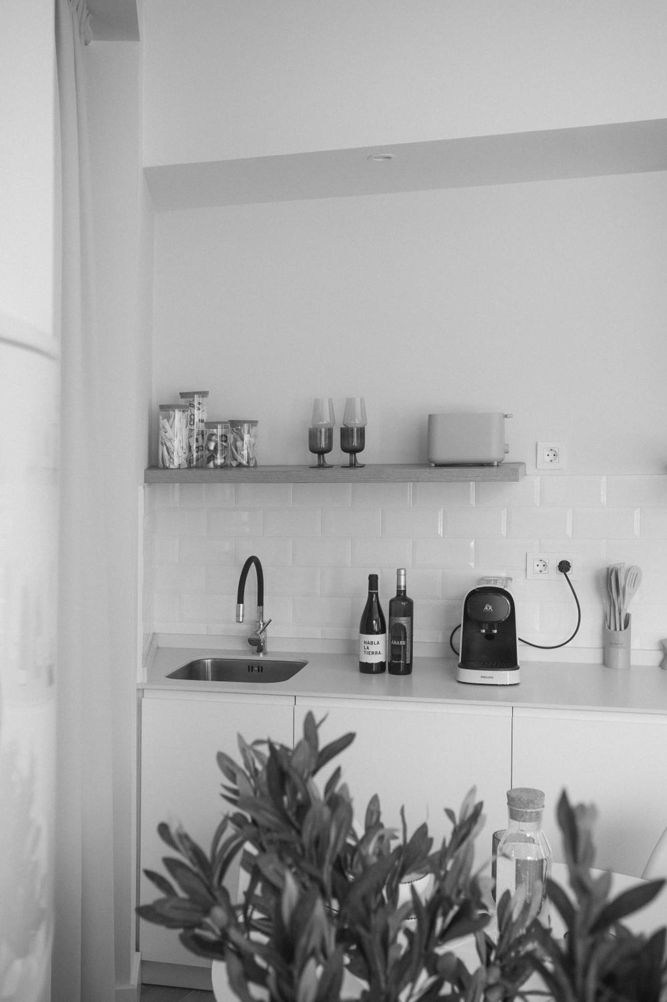 Apartamentos Cervantes Бадахос Екстериор снимка