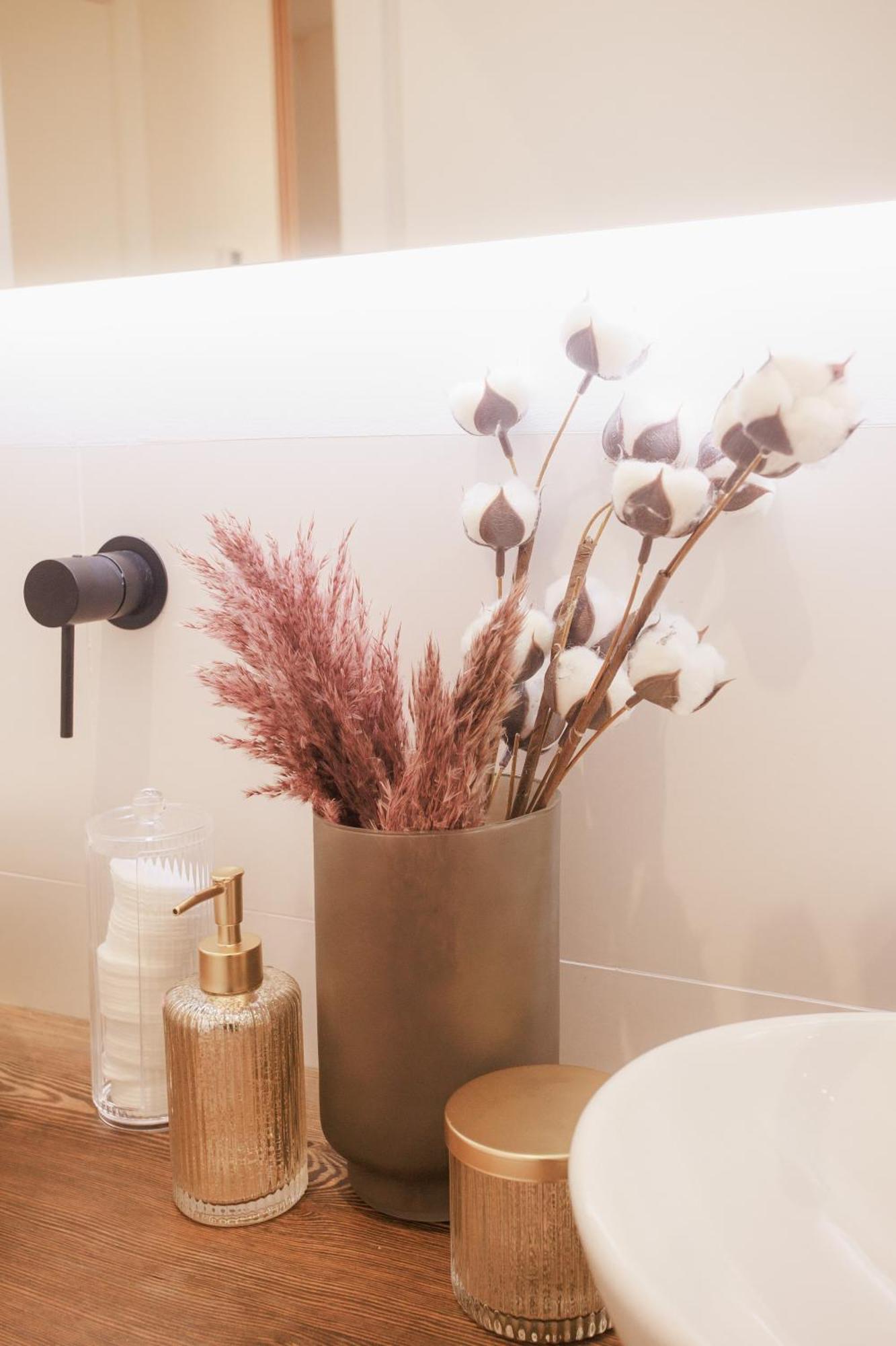 Apartamentos Cervantes Бадахос Екстериор снимка