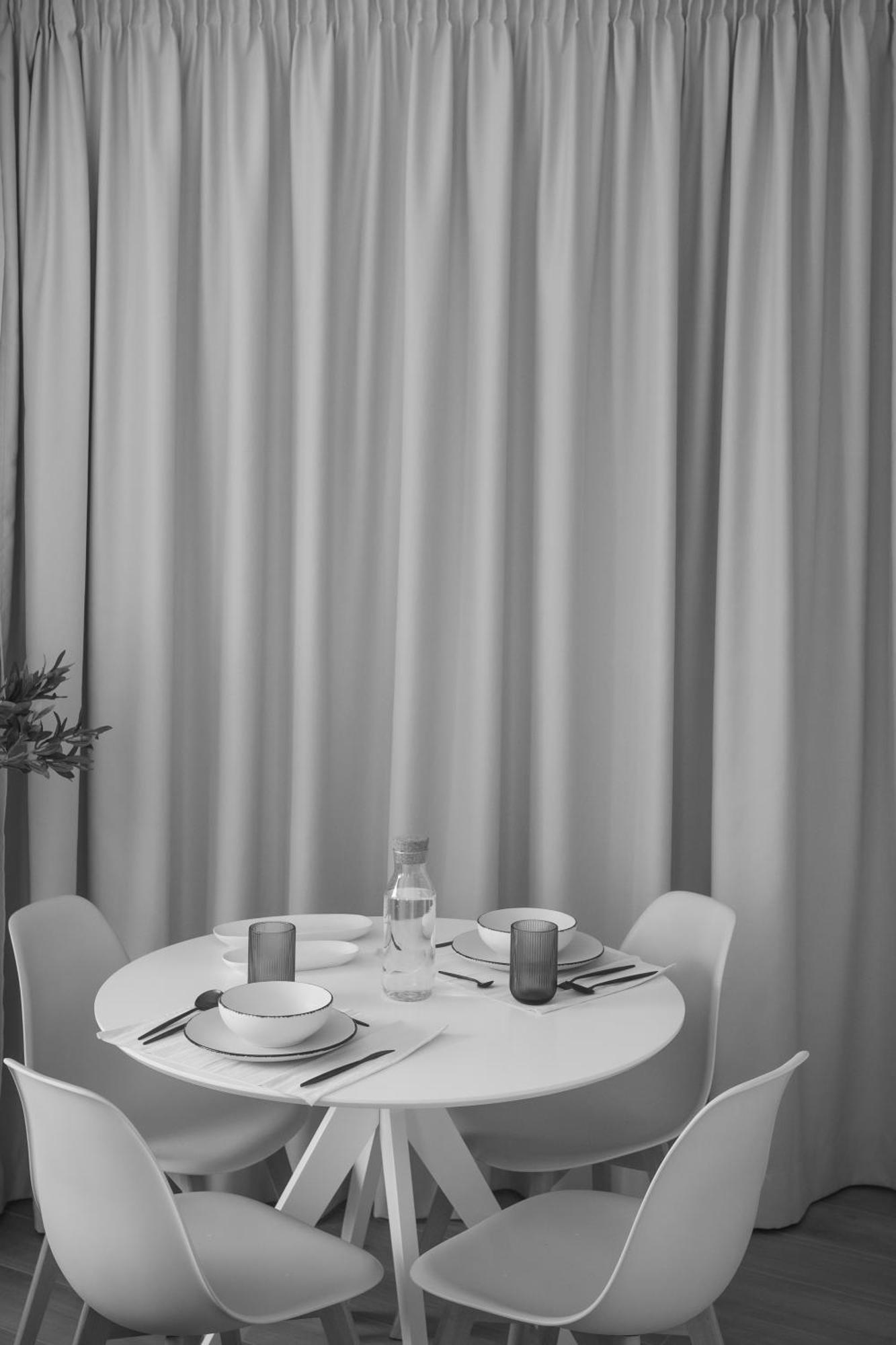 Apartamentos Cervantes Бадахос Екстериор снимка