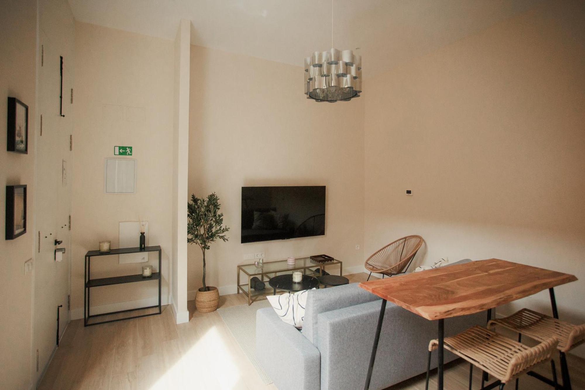 Apartamentos Cervantes Бадахос Екстериор снимка