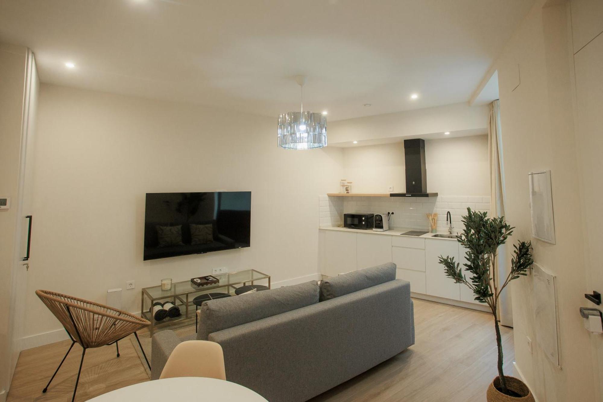 Apartamentos Cervantes Бадахос Екстериор снимка