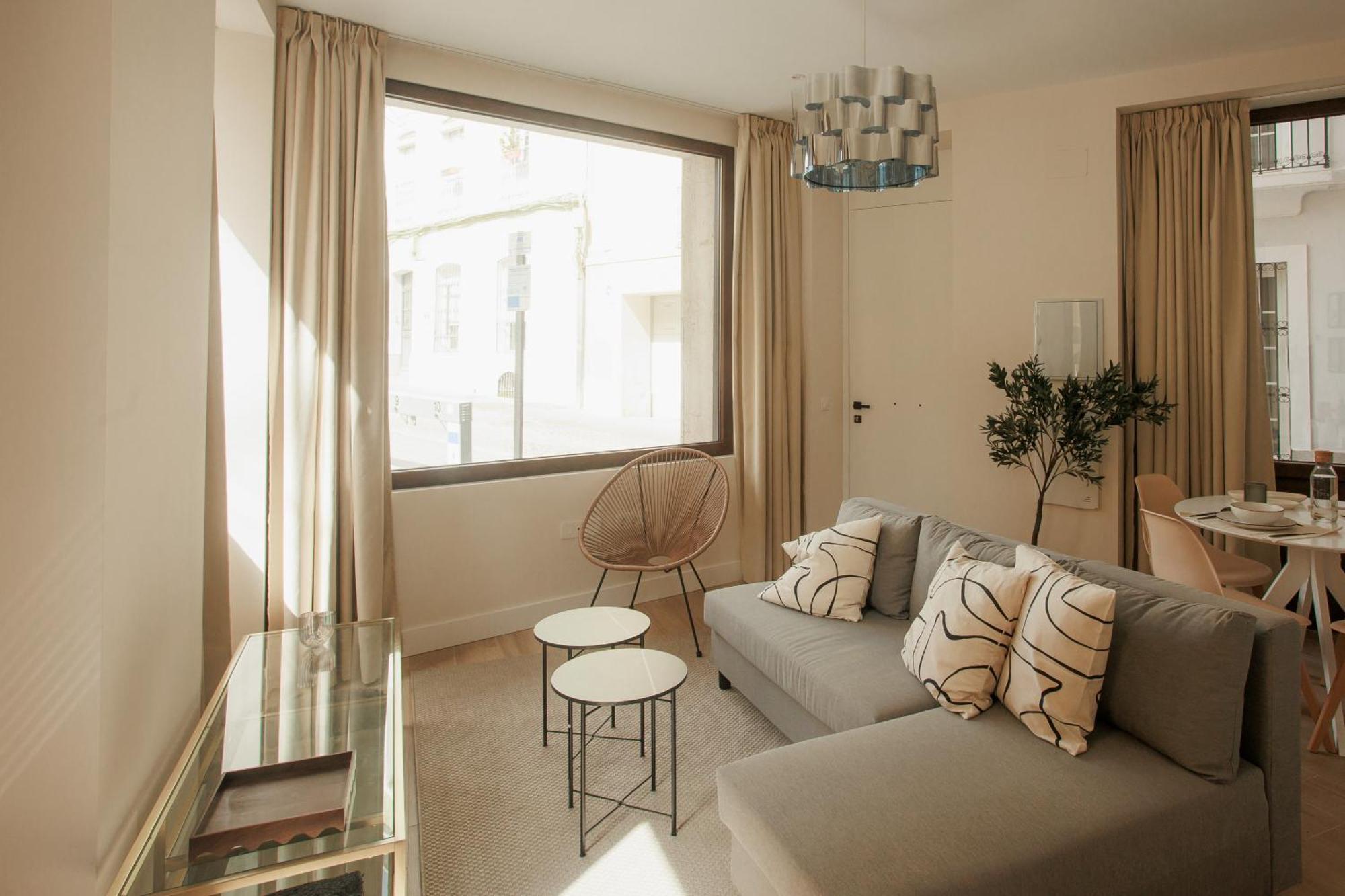 Apartamentos Cervantes Бадахос Екстериор снимка