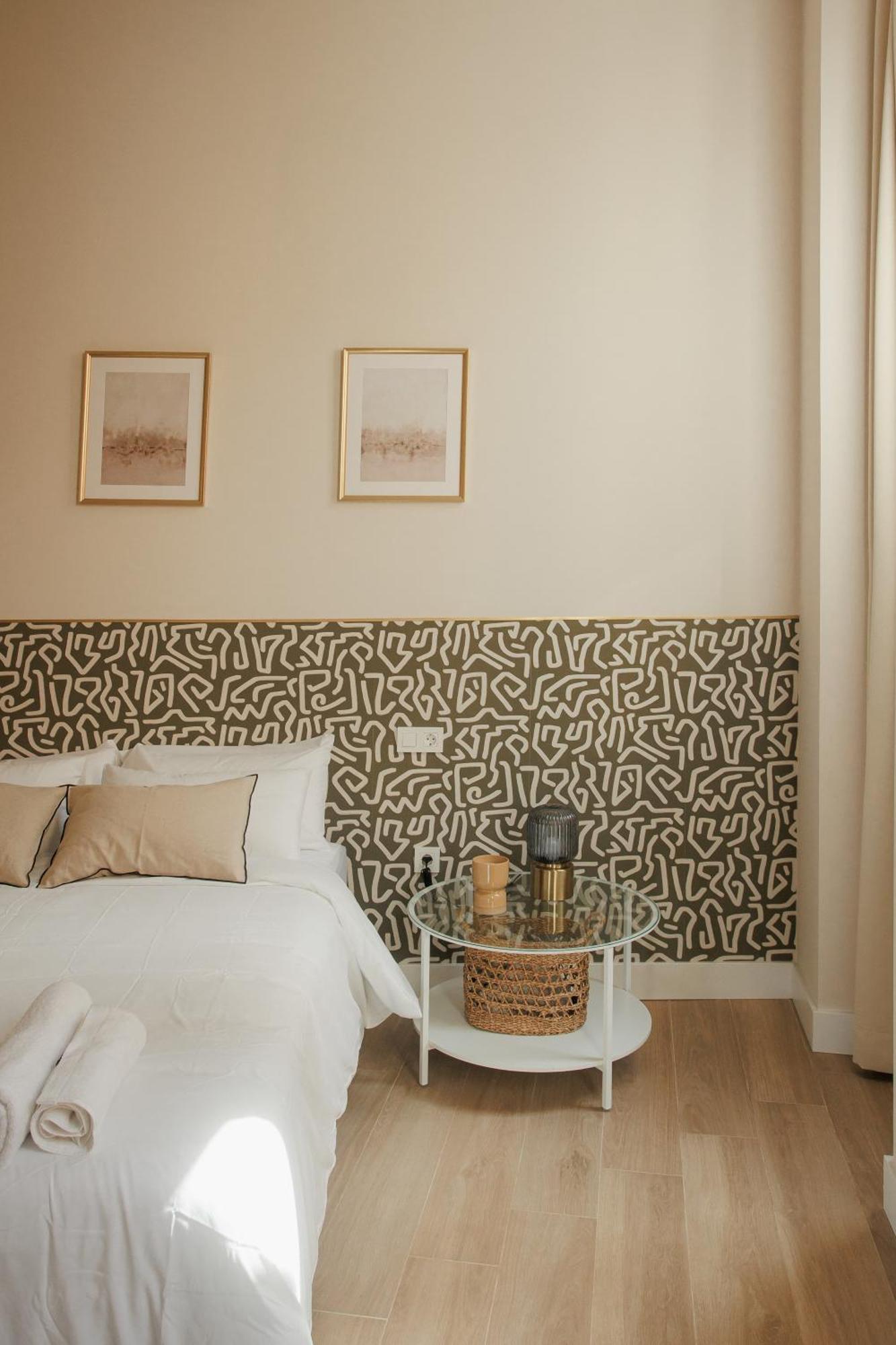 Apartamentos Cervantes Бадахос Екстериор снимка